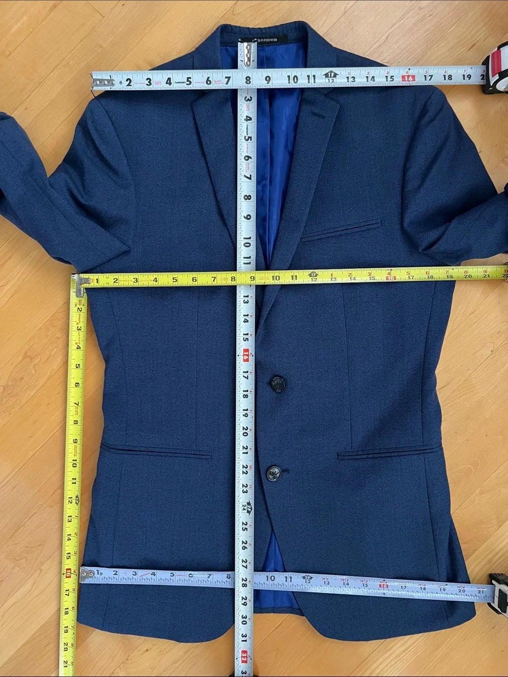 👔Slim Fit Bar III Men's Navy Blue Tailored Blazer / Sport Coat - 38R